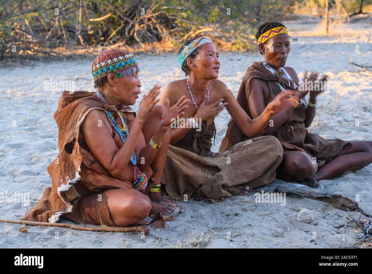 San Bushmen tribes women, Kalahari, Botswana Stock Photo