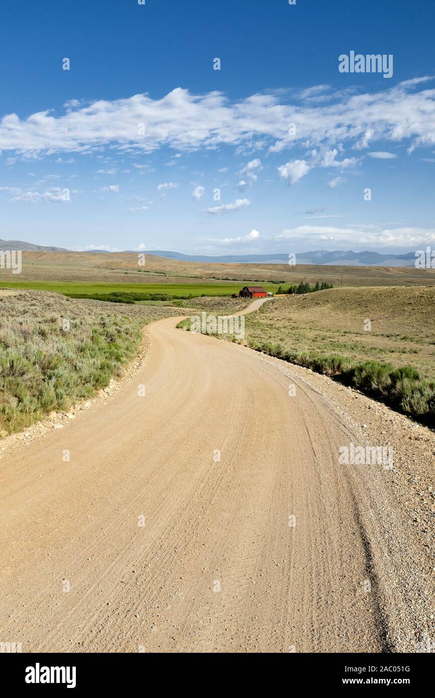 MT00327-00...MONTANA - Open country along Medicine Lodge Road in Beaverhead County section of the Great Divide Mountain Bike Route Stock Photo
