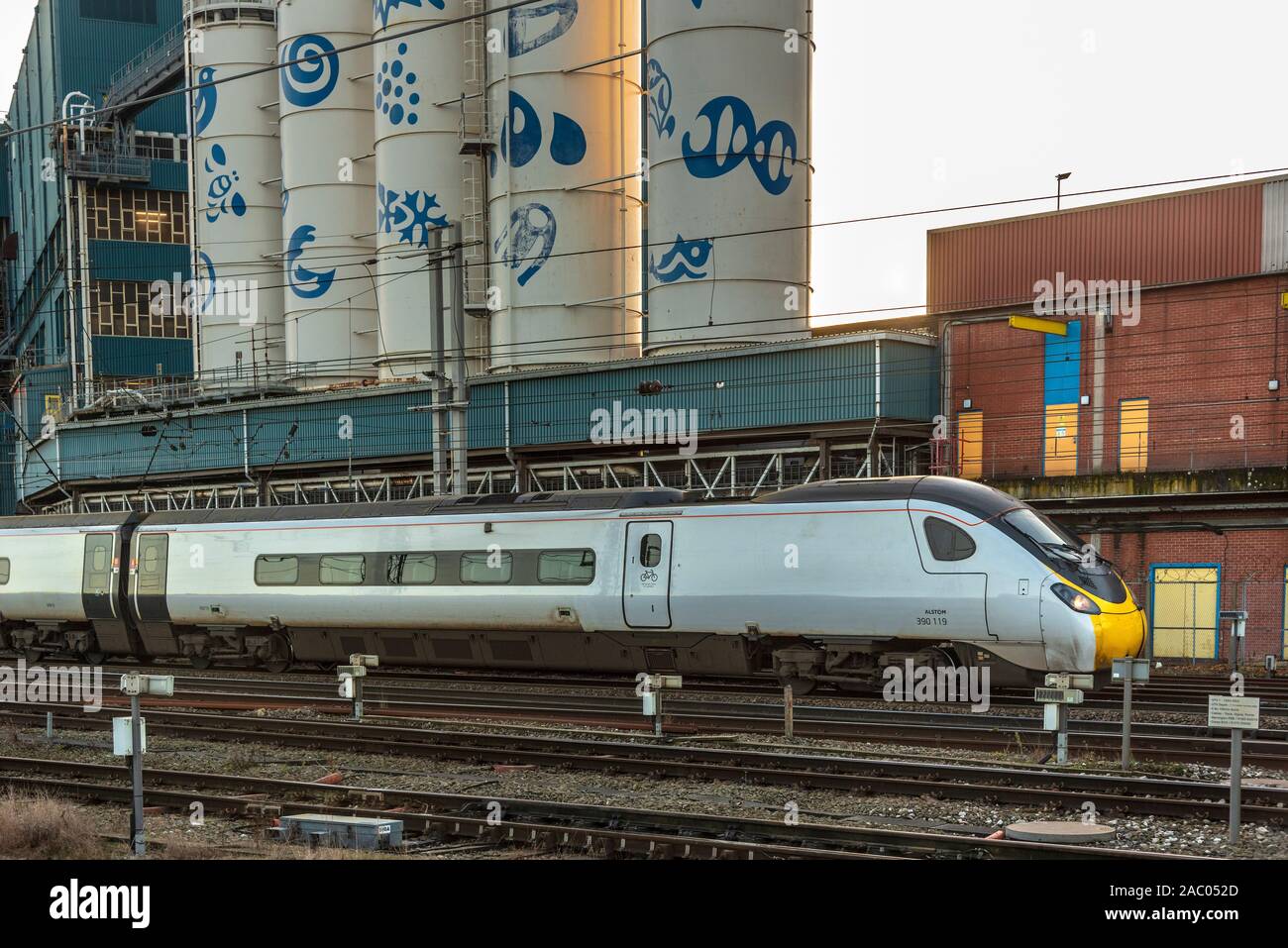 Pendolino train at Warrington Bank Quay station in gray paint waiting for the Avanti West Coast colours when they take over from Virgin Trains on Dece Stock Photo