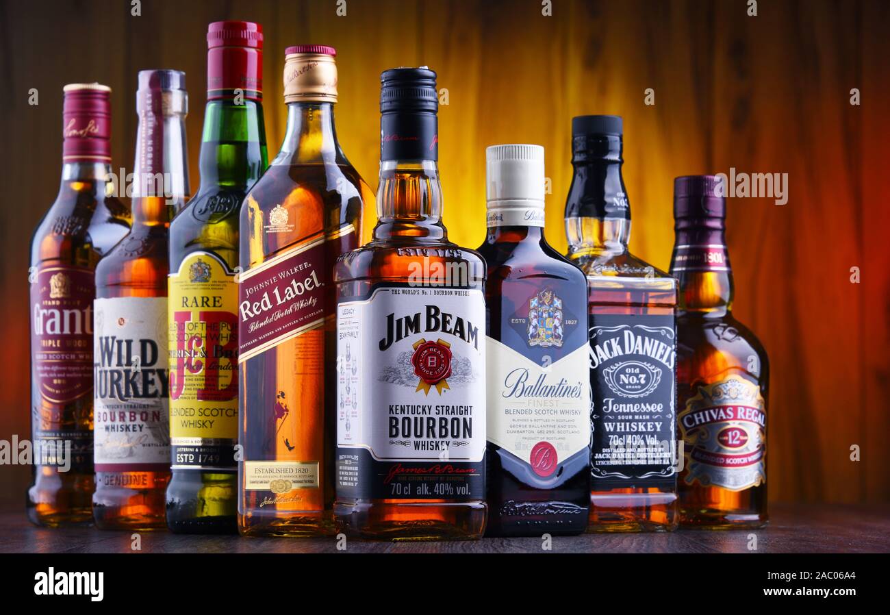 Bottles Jim Beam Bourbon Whiskey High Resolution Stock Photography And Images Alamy