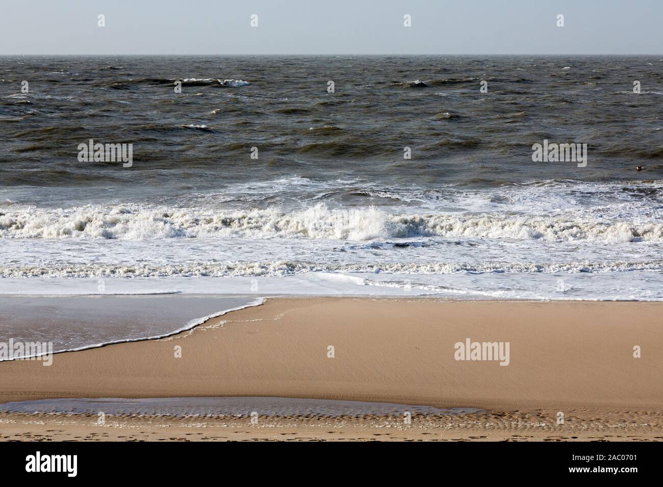 Strand, Meer, Wellen, Westerland, Sylt Stock Photo - Alamy