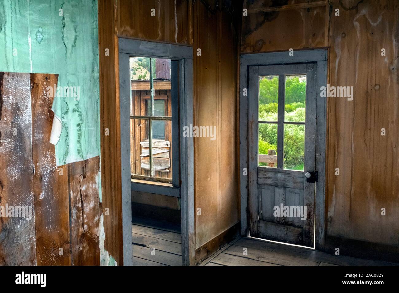 MT00342-00...MONTANA - Door and window at Bannack State Park, Beaverhead County. Stock Photo
