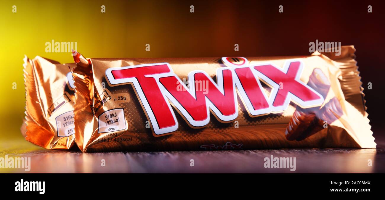 Батончики snickers ,Milky way, Twix, Kit kat