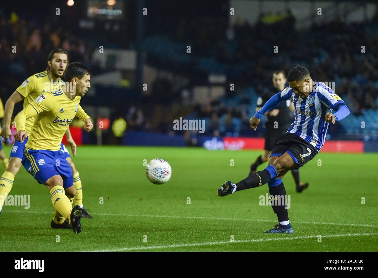 27th November 2019, Hillsborough, Sheffield, England; Sky Bet Championship, Sheffield Wednesday v Birmingham City : Kadeem Harris (7) of Sheffield Wednesday has an early shot at goal. Credit: Dean Williams/News Images Stock Photo