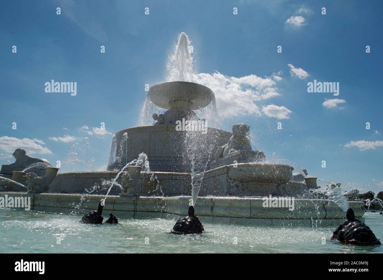 Belle Isle Fountain on Belle Isle in Detroit, Michigan, USA Stock Photo