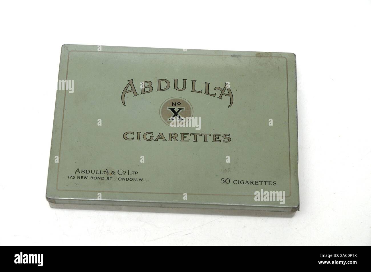object, tin box Abdulla cigarettes Stock Photo - Alamy