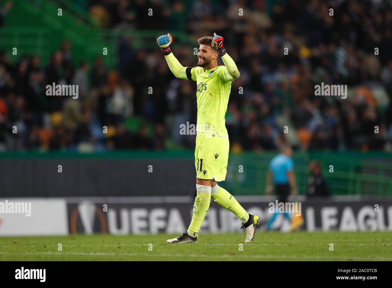 Lisbon Portugal 28th Nov 2019 Luis Maximiano Sportingcp Football Soccer Maximiano Celebrate After Bruno S Goal During