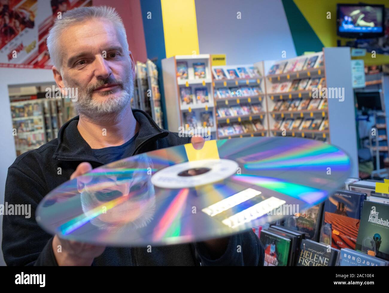 Laserdisc hi-res stock photography and images - Alamy