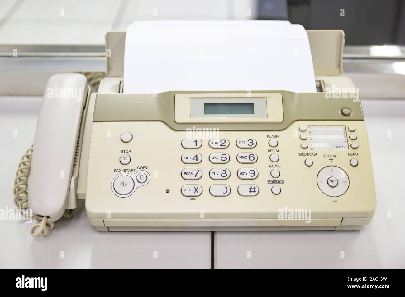 Sending a fax hi-res stock photography and images - Alamy