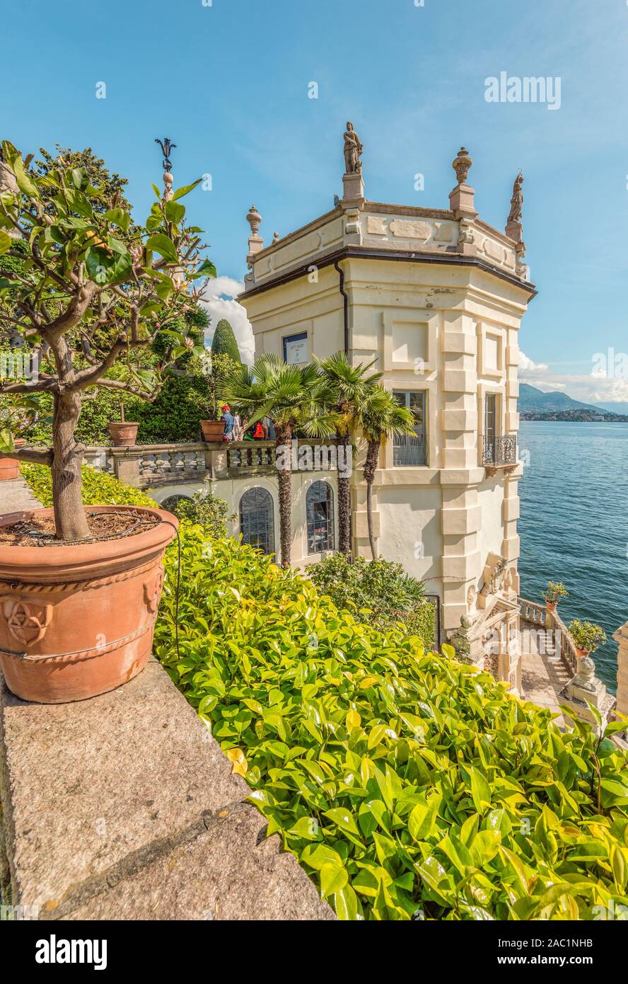 Isola bella lago maggiore hires stock photography and images Alamy