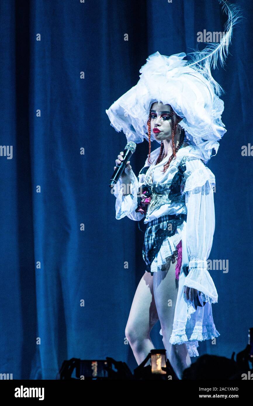 Milan Italy 29 November 2019 The English Singer Songwriter Tahliah Debrett Barnett Known Professionally As Fka Twigs Perform Live On Stage At Fabrique During The Magdalene Tour Stock Photo Alamy