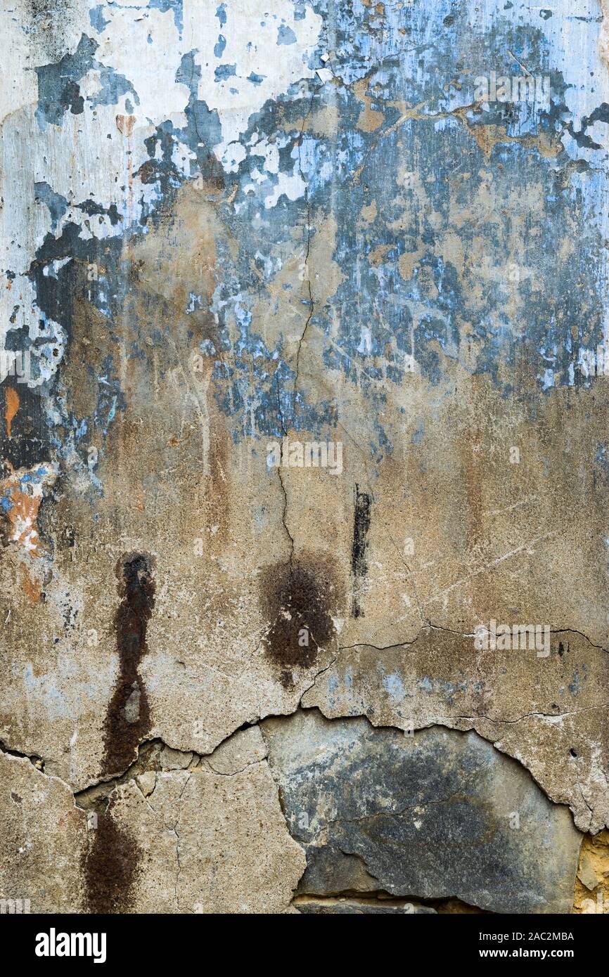 Old wall with cracks. Grunge texture background Stock Photo - Alamy
