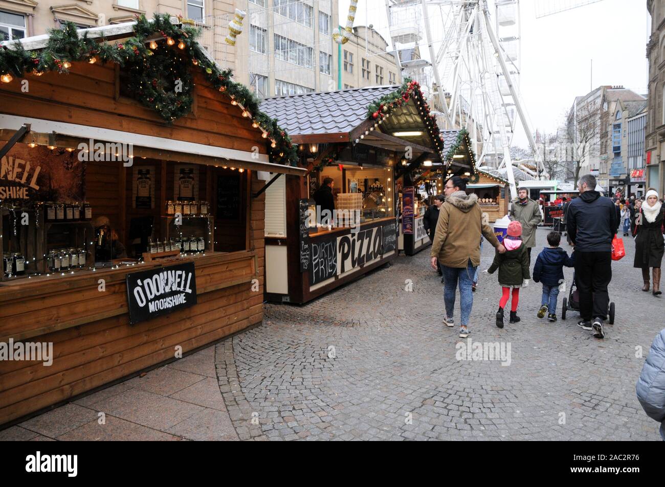 Sheffield christmas market hires stock photography and images Alamy