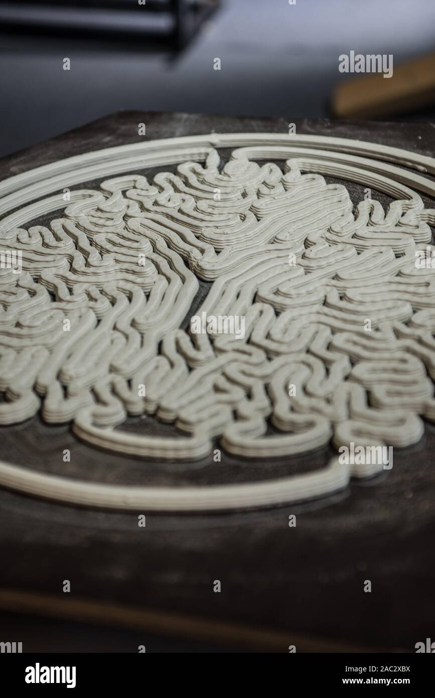 Clay material 3D printed by robots creating a complex structure. Indexlab, digital design and fabrication laboratory, Politecnico di Milano, Lecco, It Stock Photo