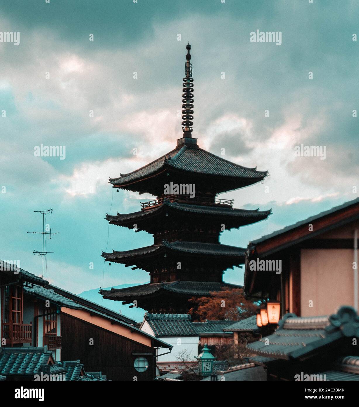 Travell japan hi-res stock photography and images - Alamy