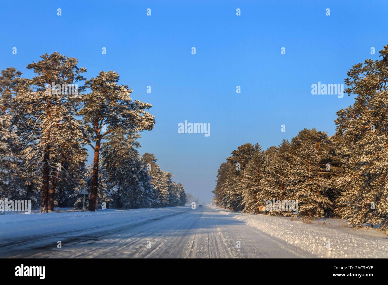 Focus clear road hi-res stock photography and images - Alamy