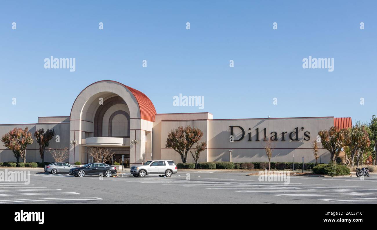 Pineville Nc Usa 24 Nov 2019 A Dillard S Department Store