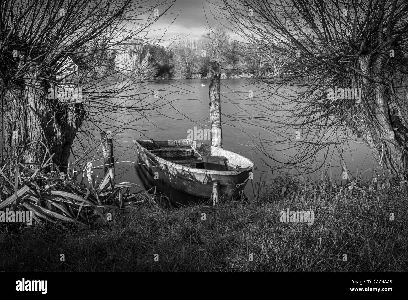 Rowing boat couple Black and White Stock Photos & Images - Alamy