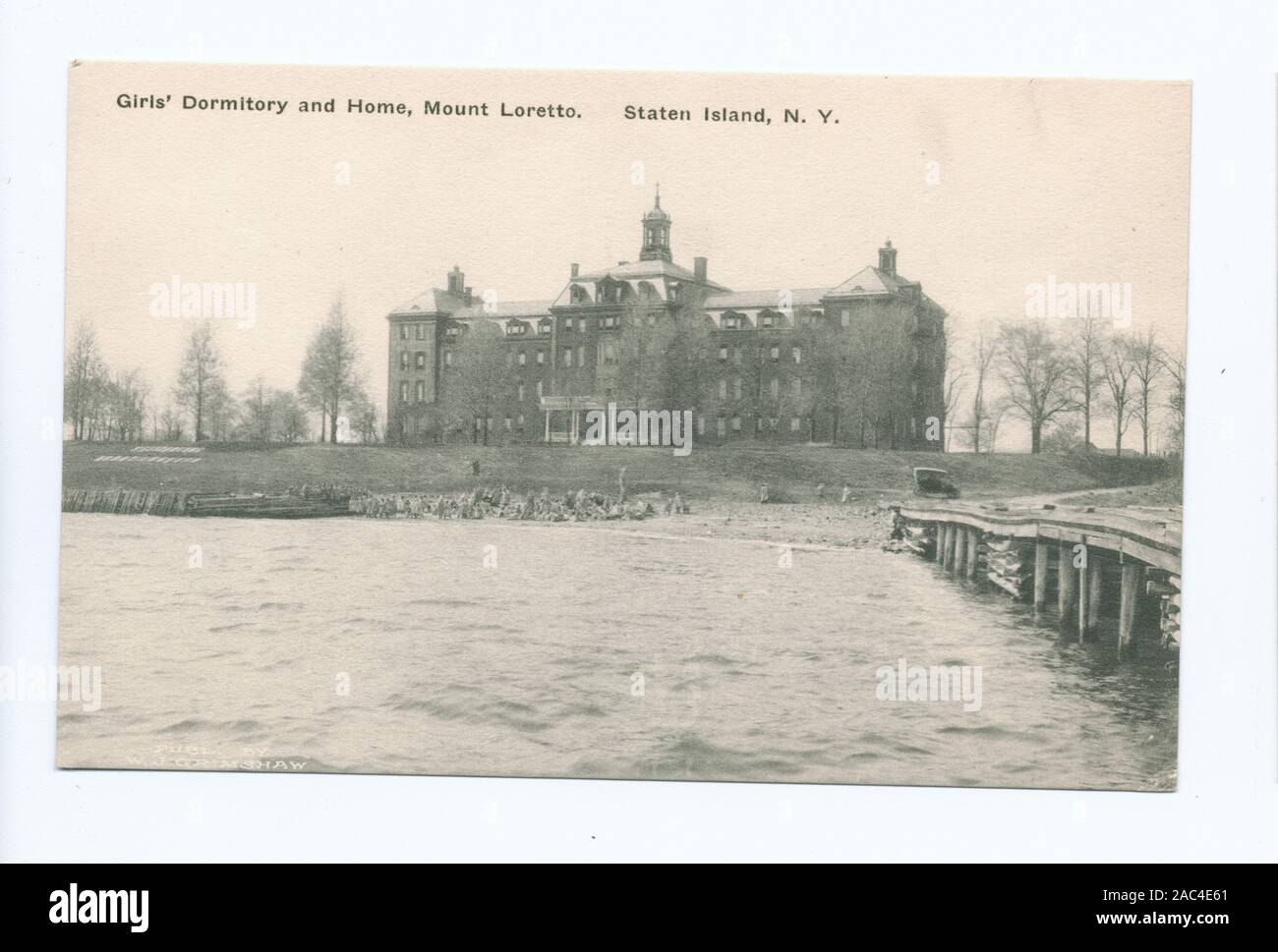 Girl S Dormitory And Home Mount Loretto Staten Island Ny Postcard Categories And Title Comments In Brackets Provided By Collector Catherine Robinsongirl S Dormitory And Home Mount Loretto Staten Island N Y Stock