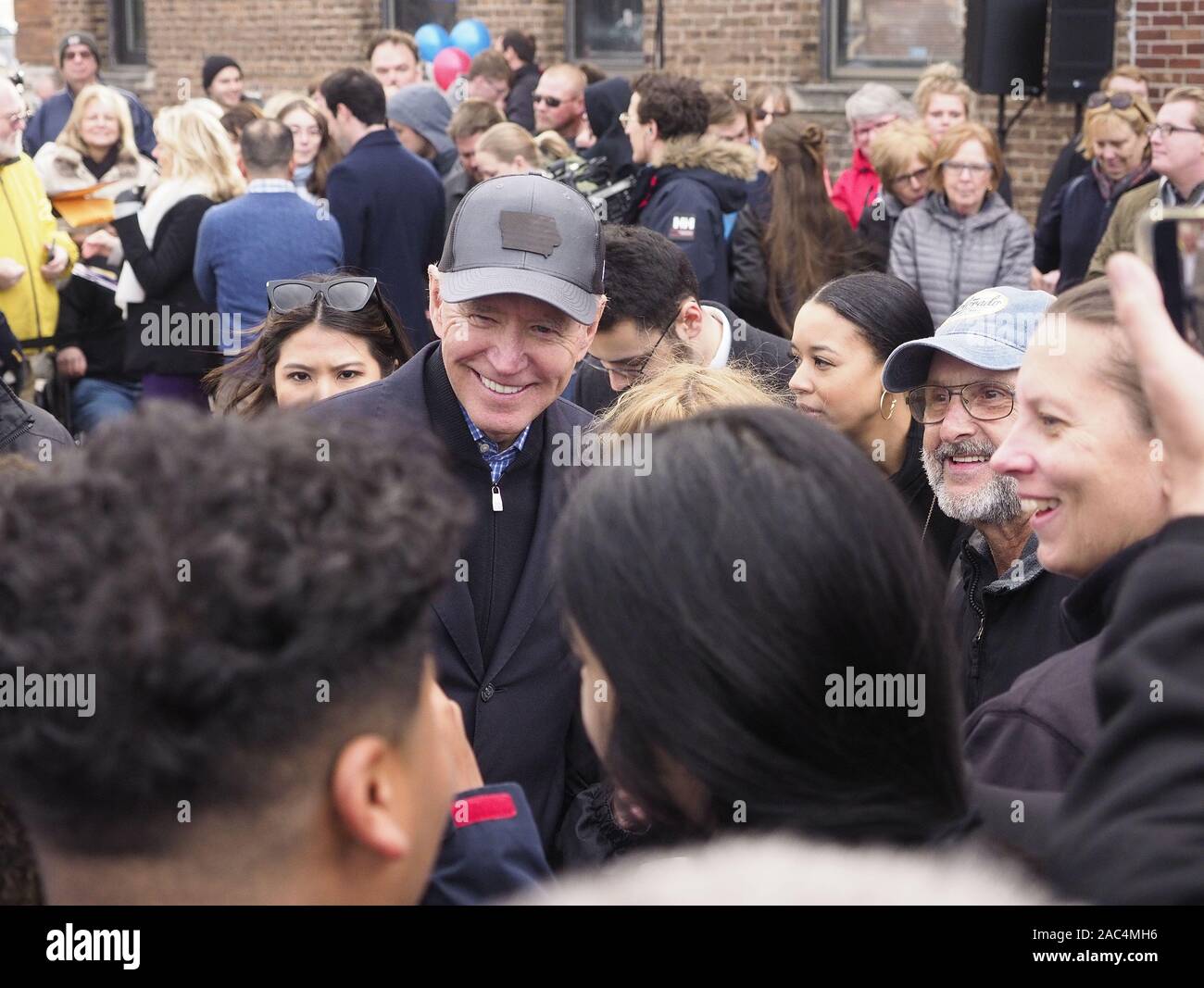 Council Bluffs, IOWA, USA. 30th Nov, 2019. Former vice-president and 2020 presidential Democratic candidate hopeful JOE BIDEN, center, meets supporters at the Biden campaign office in downtown Council Bluffs, Iowa, as he campaigns in western Iowa and begins his 18-stop ''No Marlarkey Bus Tour'' Saturday, Nov. 30, 2019. Credit: Jerry Mennenga/ZUMA Wire/Alamy Live News Stock Photo