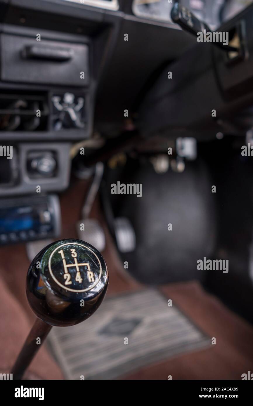 Car gear stick hires stock photography and images Alamy
