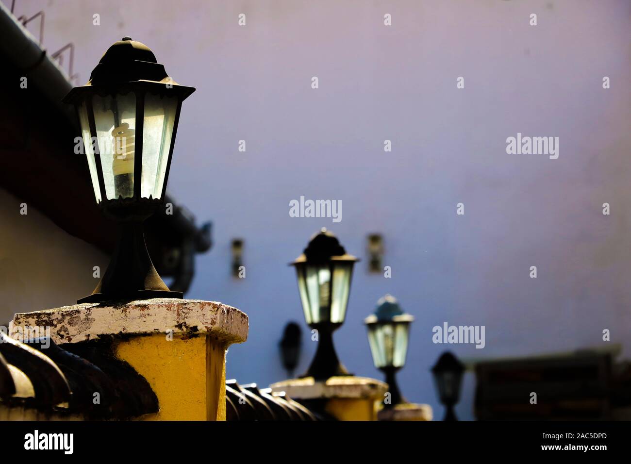 Old street lighting hi-res stock photography and images - Alamy