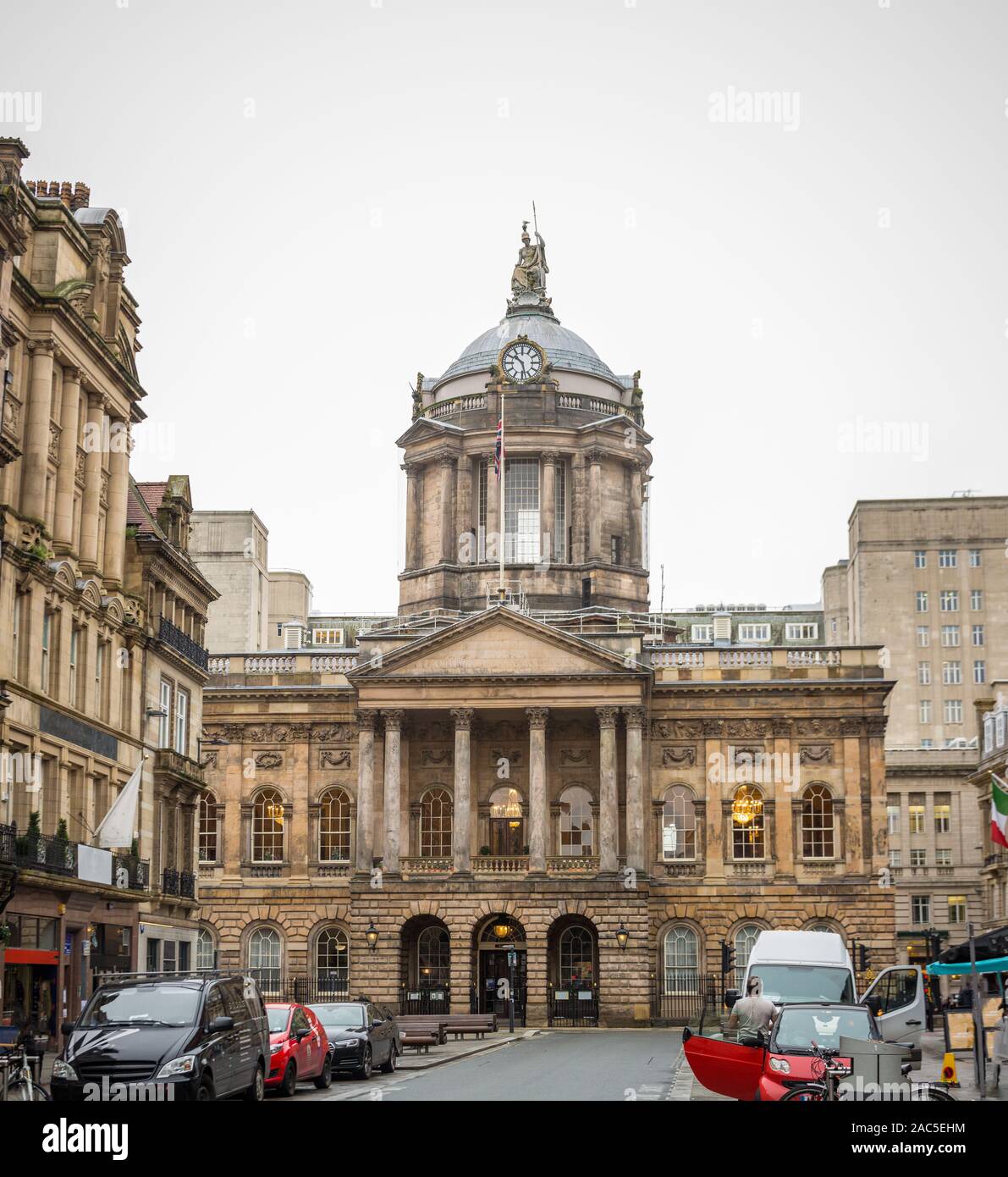 Liverpool Town Hall In City Center Liverpool Mostly Cloudy Outside Stock Photo Alamy