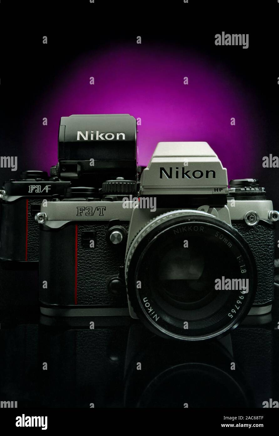 28 Feb 2009 Vintage Nikon F3 AF and F3T first time Designed by Giorgetto Giugiaro 35mm film camer Studio shot Mumbai maharashtra India Stock Photo
