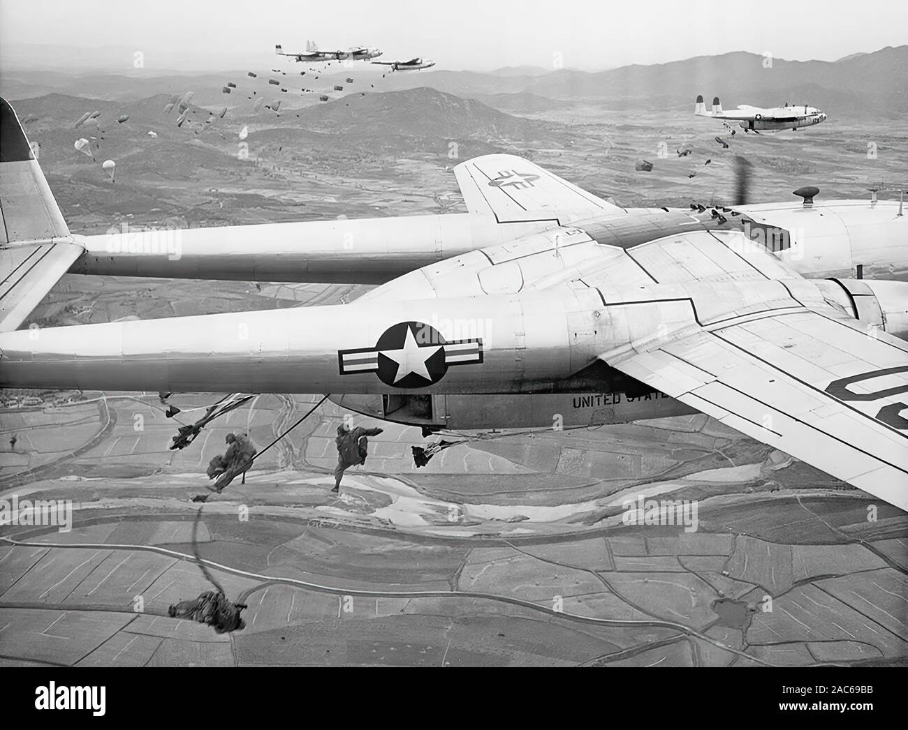 The Korean War in rare photo, 1951-1953 Stock Photo - Alamy