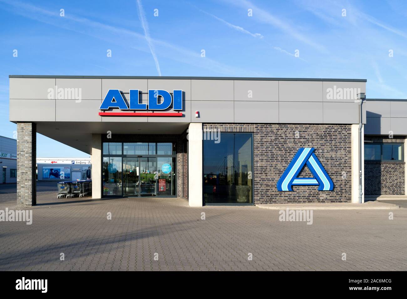 Aldi germany hires stock photography and images Alamy