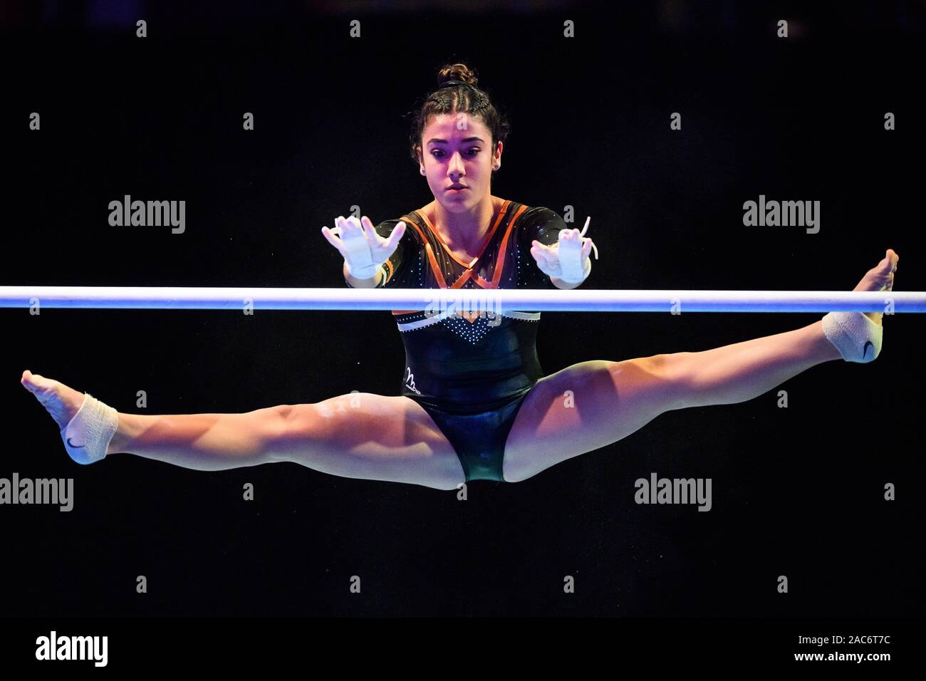 Alisha Igues (TG Karlsruhe Soellingen / KRK) at the uneven bars. GES