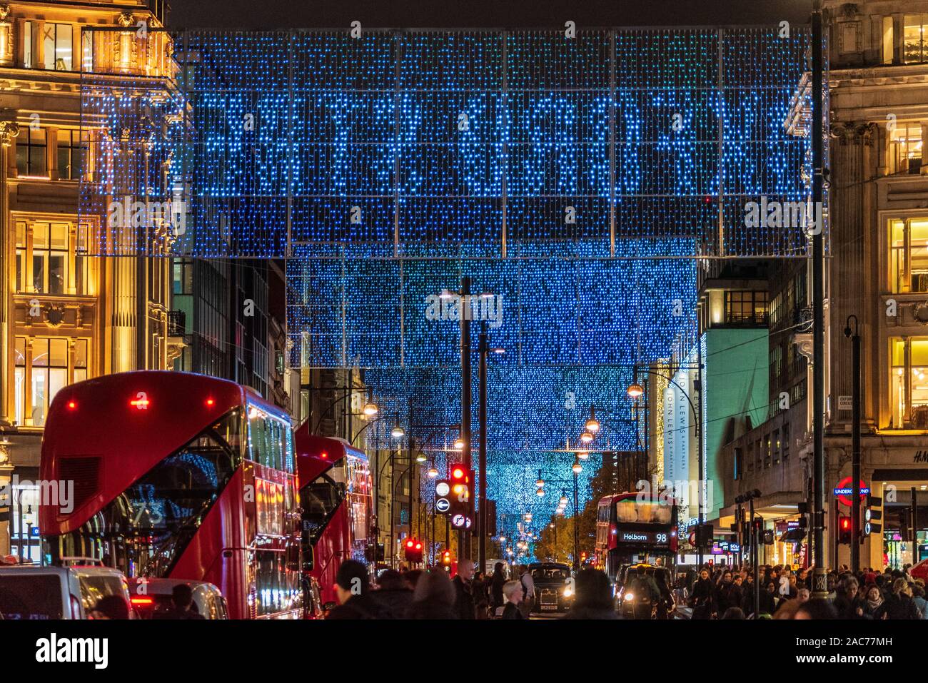 London Oxford Street Xmas Lights - Christmas Lights on Oxford St Central London Stock Photo