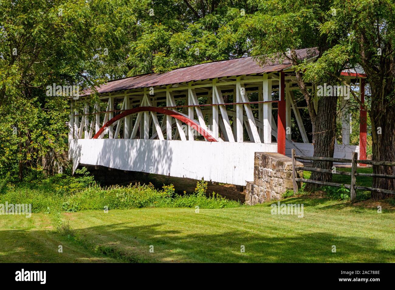 Dr Knisley Covered Bridge, Dunnings Creek Road, West St Clair Township
