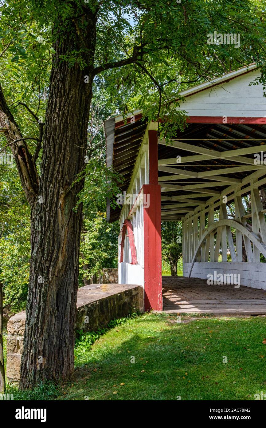 Dr Knisley Covered Bridge, Dunnings Creek Road, West St Clair Township