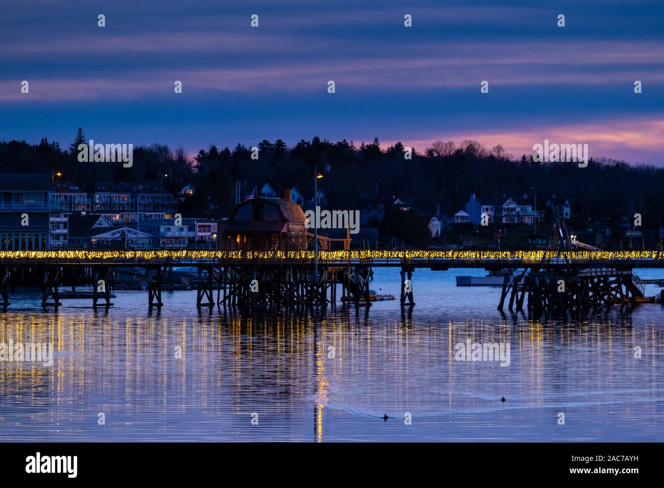 Boothbay harbor foot bridge hires stock photography and images Alamy