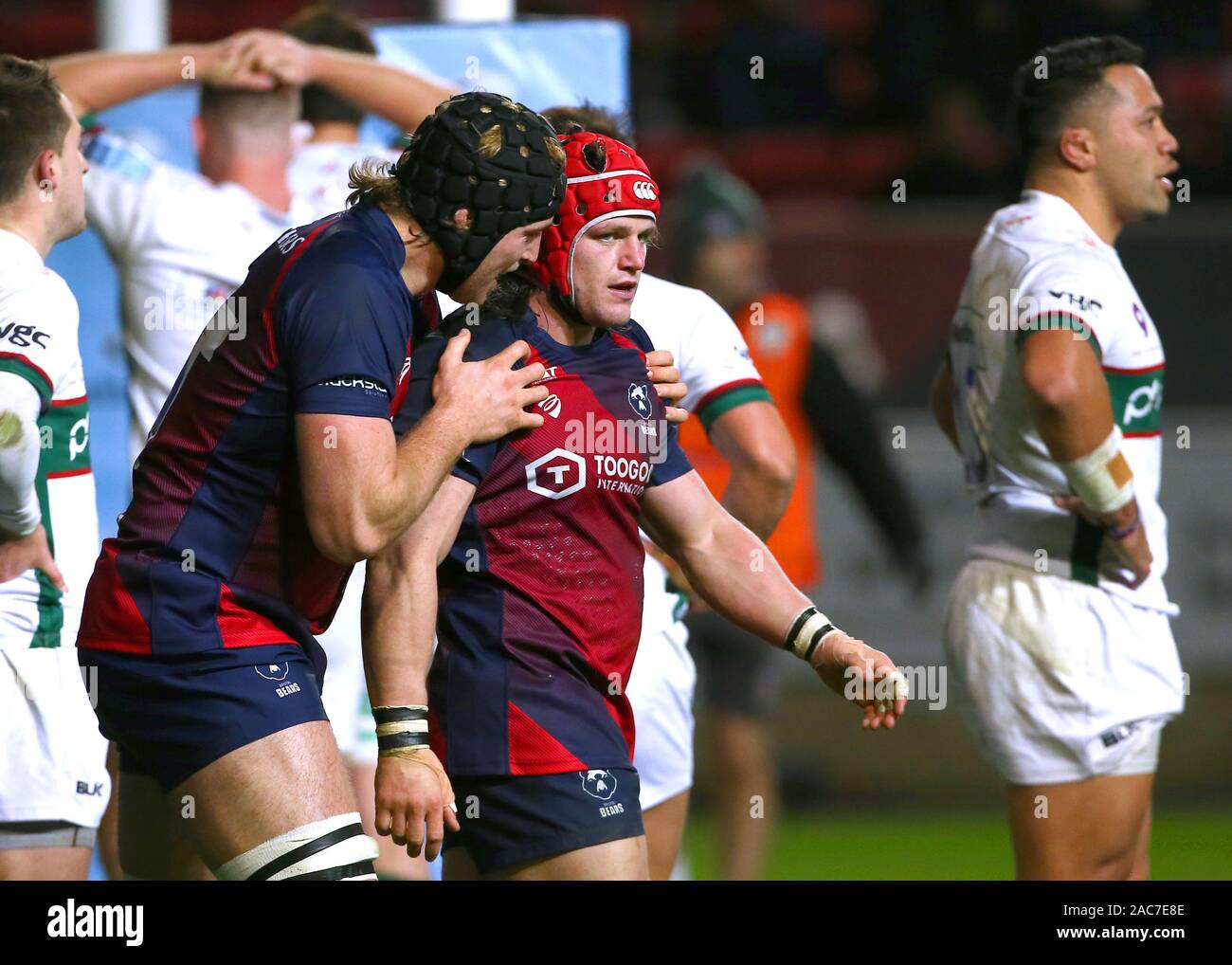Bristol Bears' Ed Holmes embraces Harry Thacker after Thacker scores his sides fourth try of the match during the Gallagher Premiership at Ashton Gate, Bristol. Stock Photo