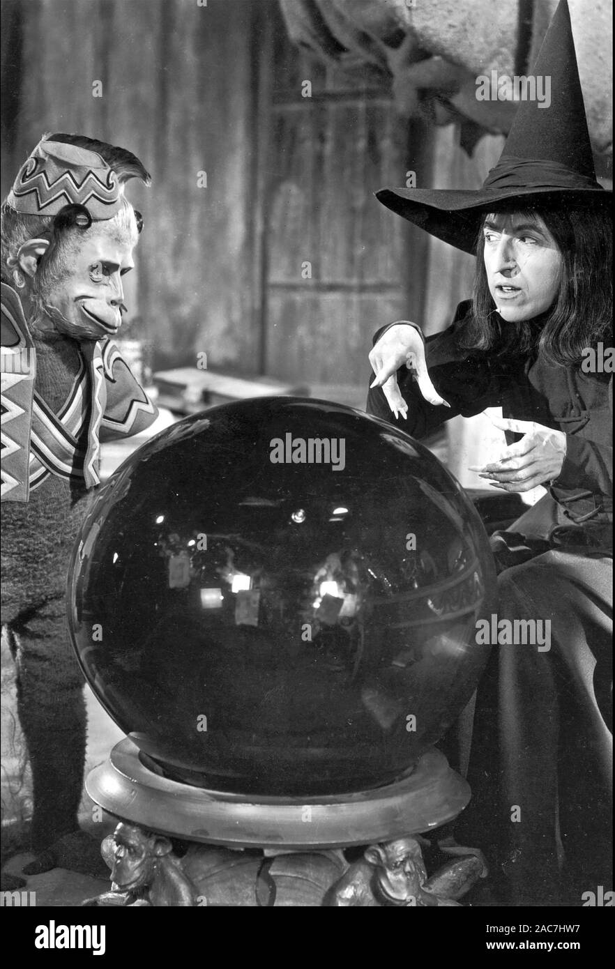 THE WIZARD OF OZ 1939 MGM film with Margaret Hamilton as the Wicked Witch of the West Stock Photo