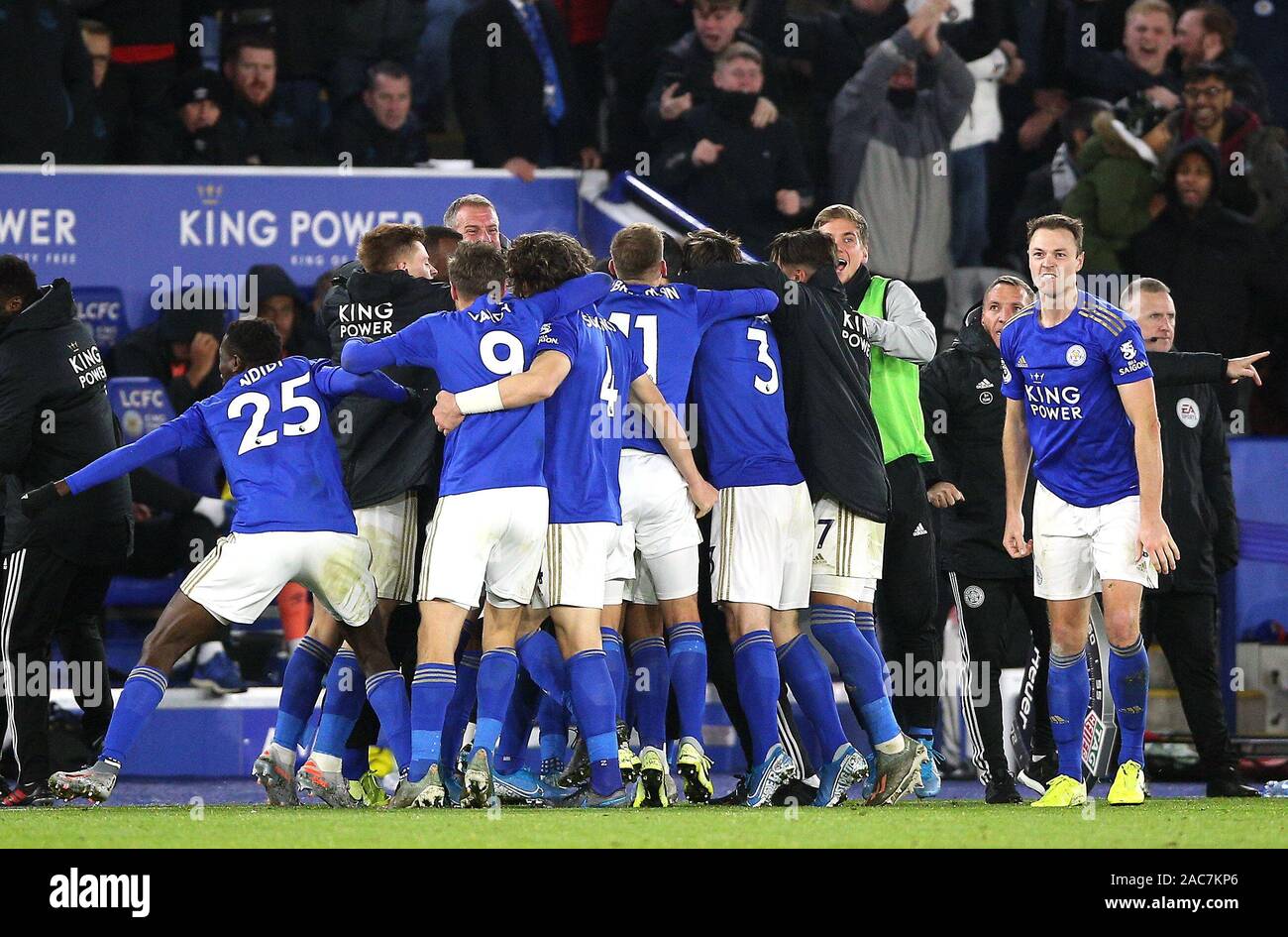 Leicester City players celebrate their victory after the final whistle during the Premier League match at The King Power Stadium, Leicester. Stock Photo