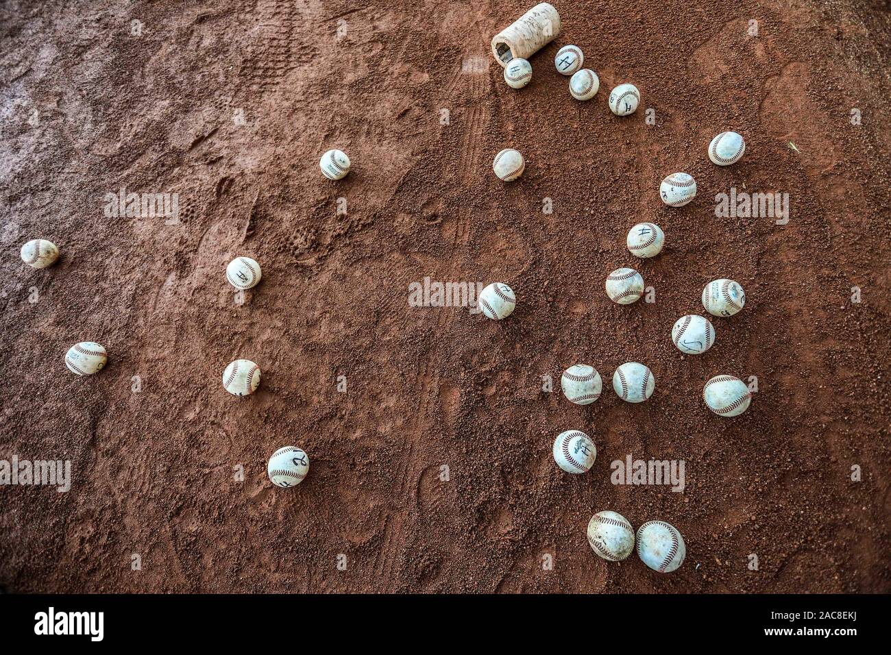 Detalles las costuras de pelota de beisbol. Acciones durante el encuentro de beisbol entre Algodoneros vs Naranjeros. Liga Mexicana del Pacifico a 1dic2019 2019 2020.    (© Photo: LuisGutierrez / NortePhoto.com) © Stock Photo