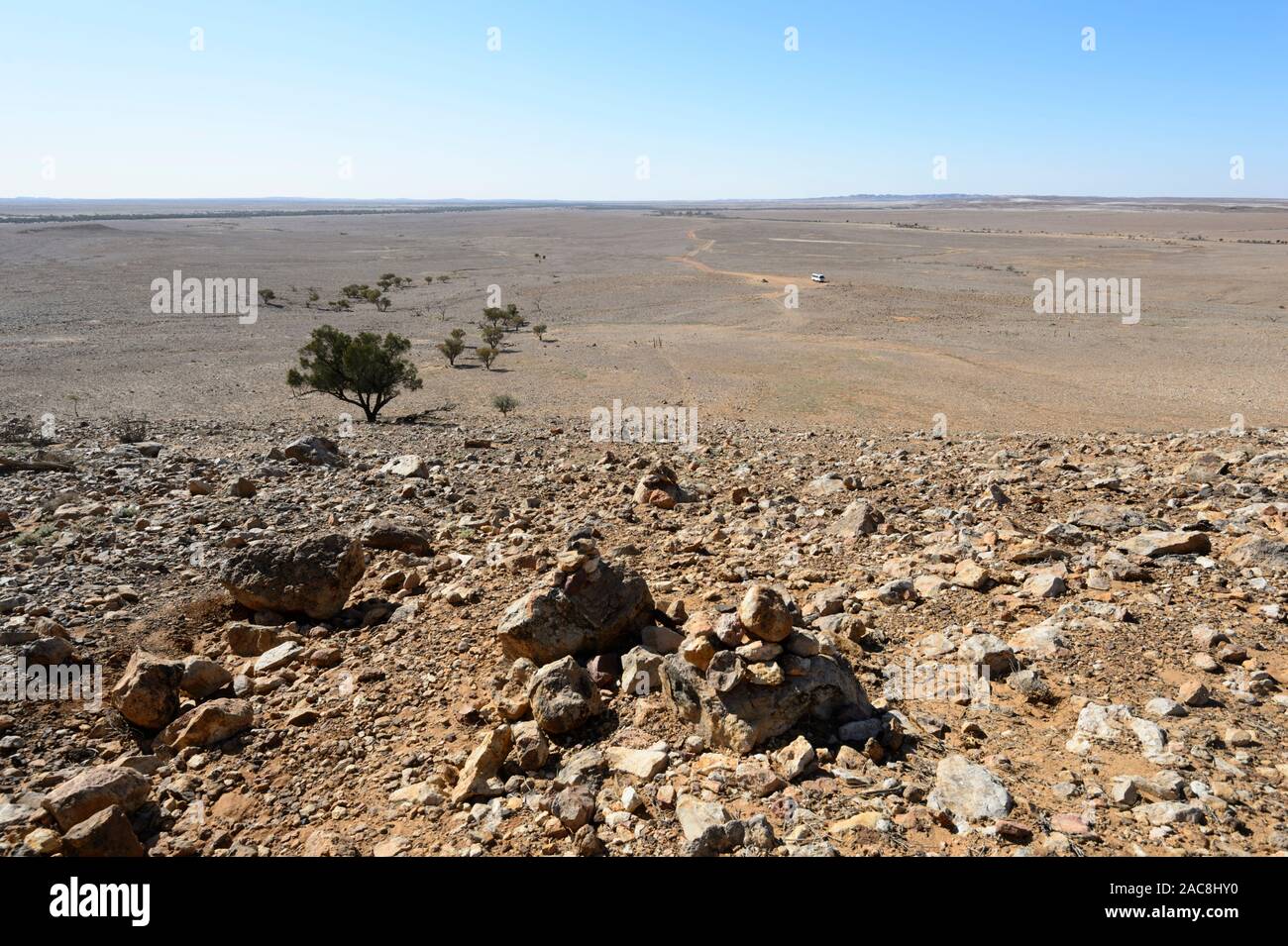 View of arid stony country in the Australian Outback, near Milparinka, New South Wales, NSW, Australia Stock Photo