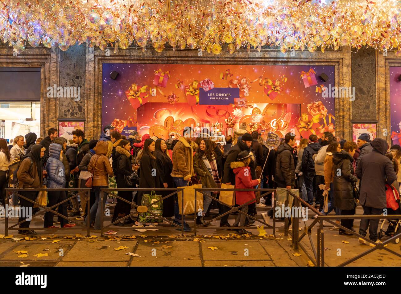 Paris, France December 1, 2019 Parisiens crowded in front of