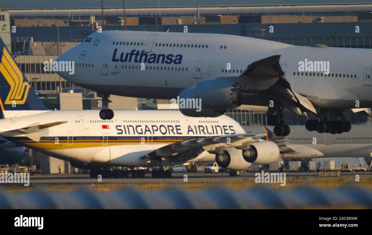 Lufthansa Boeing 747 photo Stock Photo - Alamy