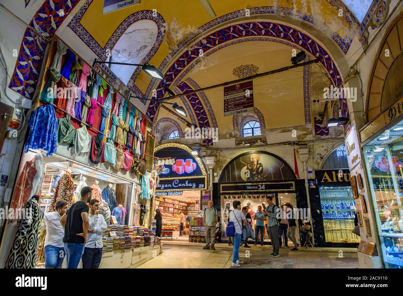 Shops inside Grand Bazaar in Istanbul, Turkey, one of the largest and  oldest covered markets in the world Stock Photo - Alamy
