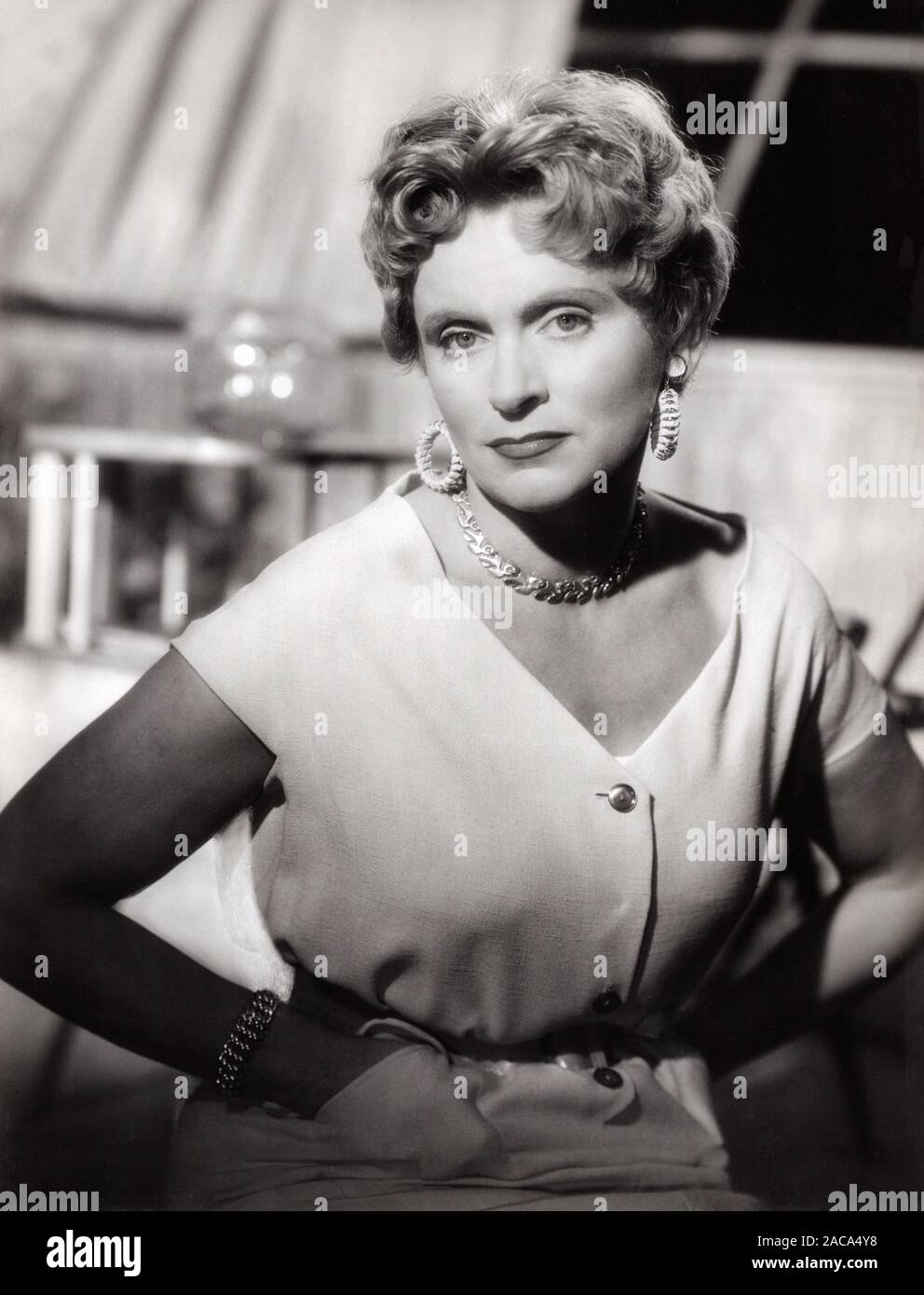 Luise Ullrich sterreichische Schauspielerin Deutschland Mitte 1950er Luise Ullrich sterreichische Schauspielerin Deutschland Mitte 1950er