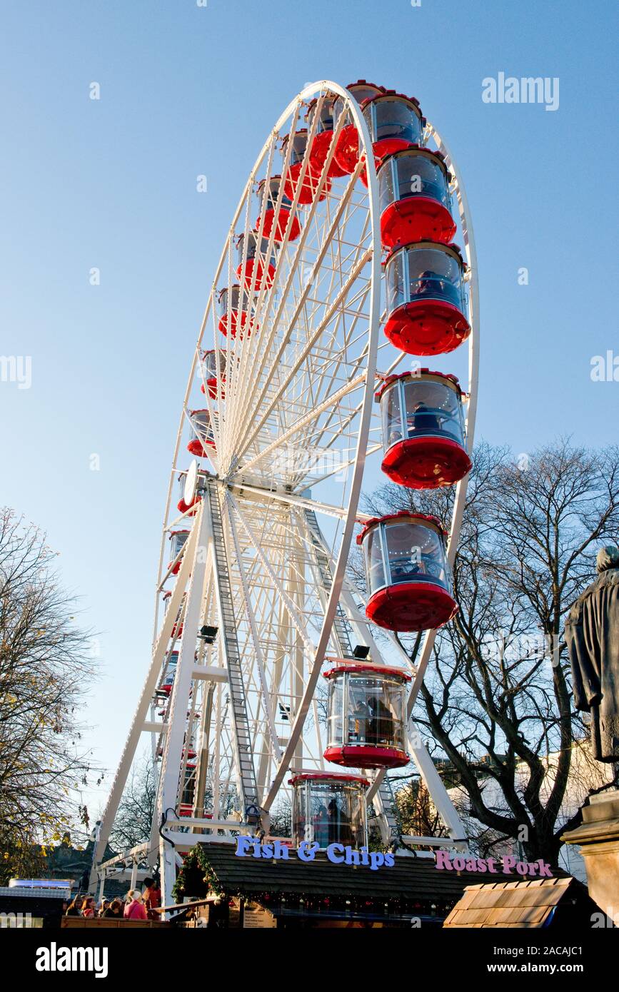 Big Wheel fairground ride. Edinburgh Christmas Market and Fair. Scotland  Stock Photo - Alamy