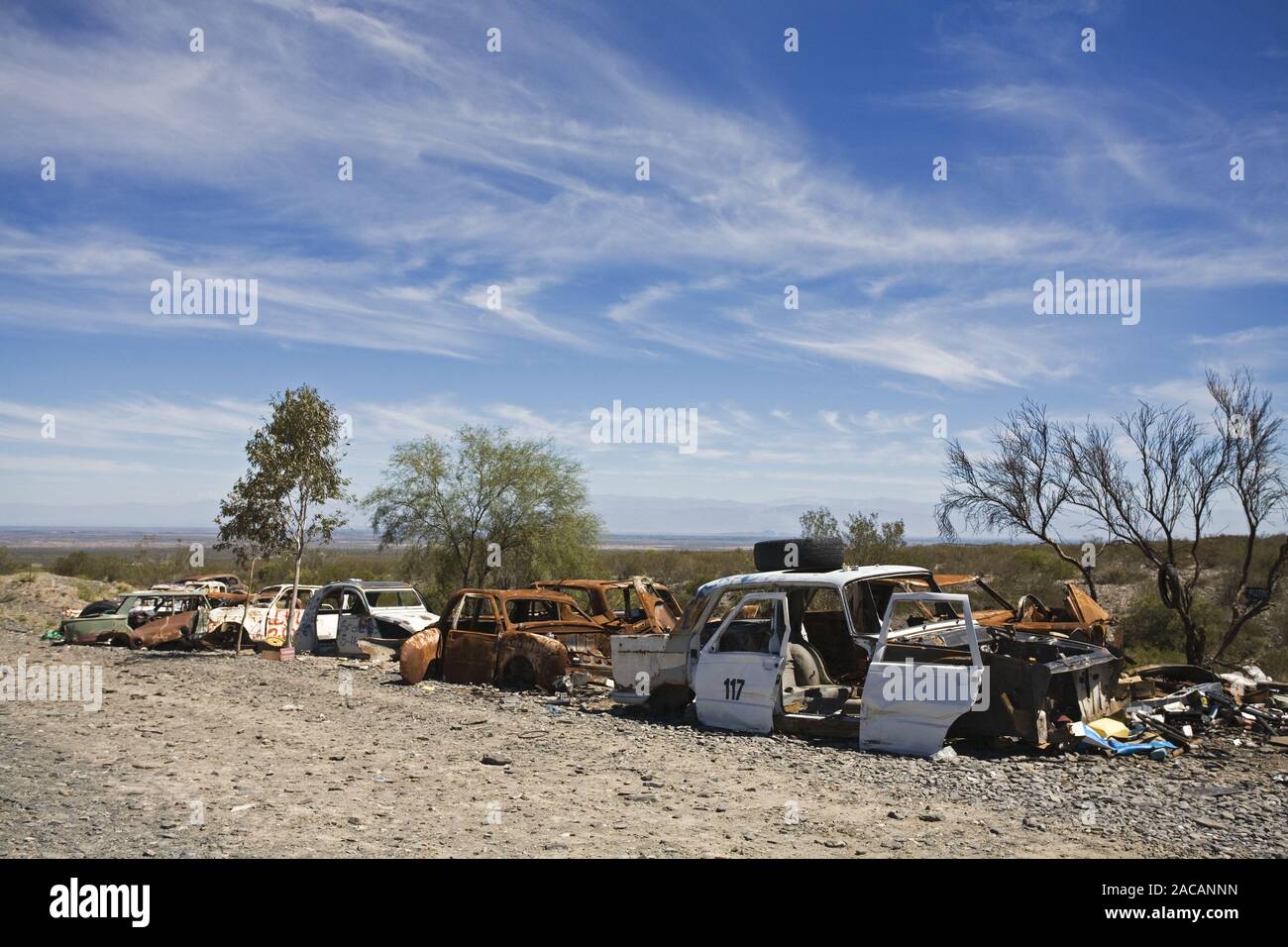 Wrecked cars hi-res stock photography and images - Alamy