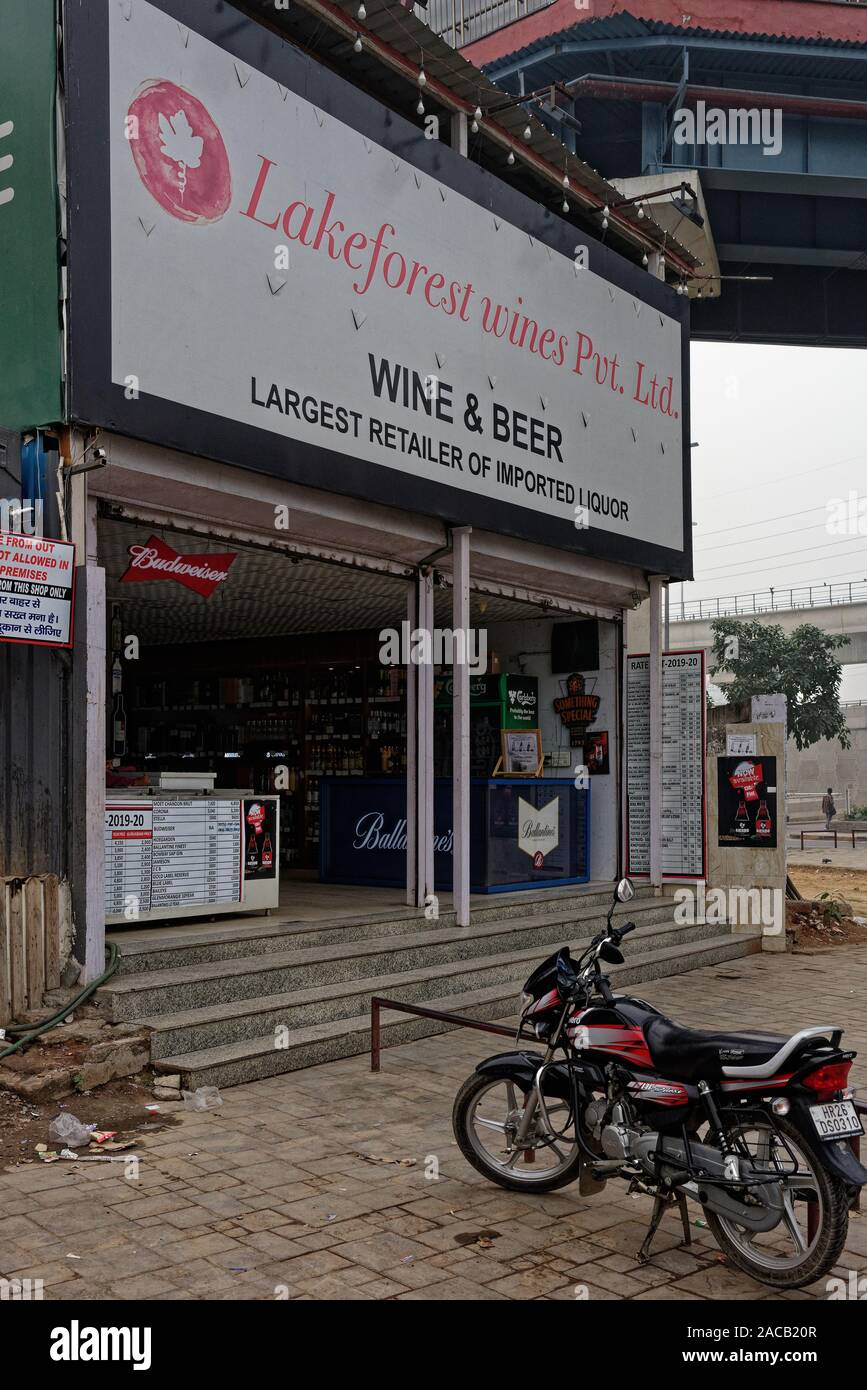 Typical beer and wine store front, common in Gurgaon, Haryana, India