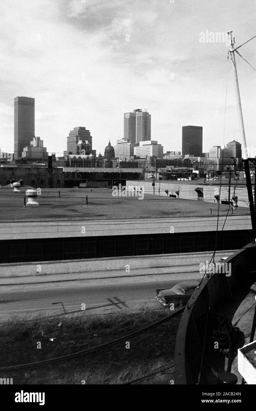 Skyline von Montreal, 1962. Montreal Skyline, 1962. Stock Photo