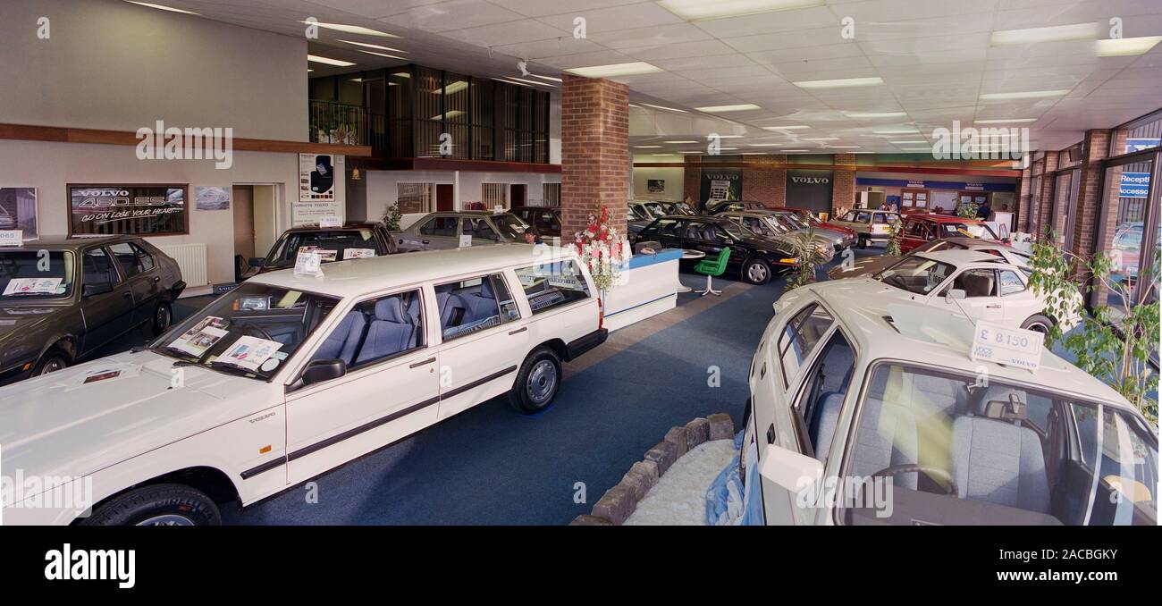 Volvo Car dealership, in Wakefield, in 1988, West Yorkshire, Northern