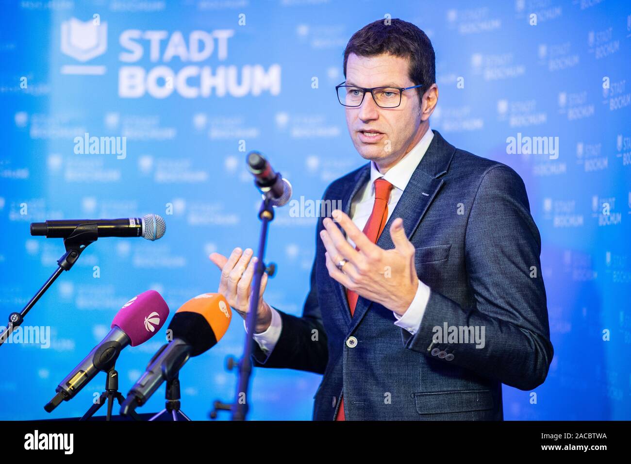 Bochum, Germany. 02nd Dec, 2019. Thomas Eiskirch, Lord Mayor of the City of Bochum, will hold a press conference to inform the public about the status of the new use of the former Opel site. Around 6000 new jobs are to be created there by 2024. Credit: Marcel Kusch/dpa/Alamy Live News Stock Photo